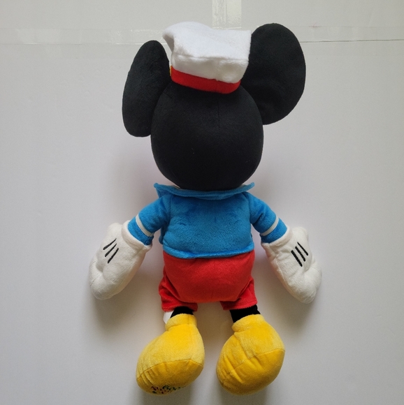 Mickey Mouse 2009 Macy's Holiday Plush - Picture 8 of 8